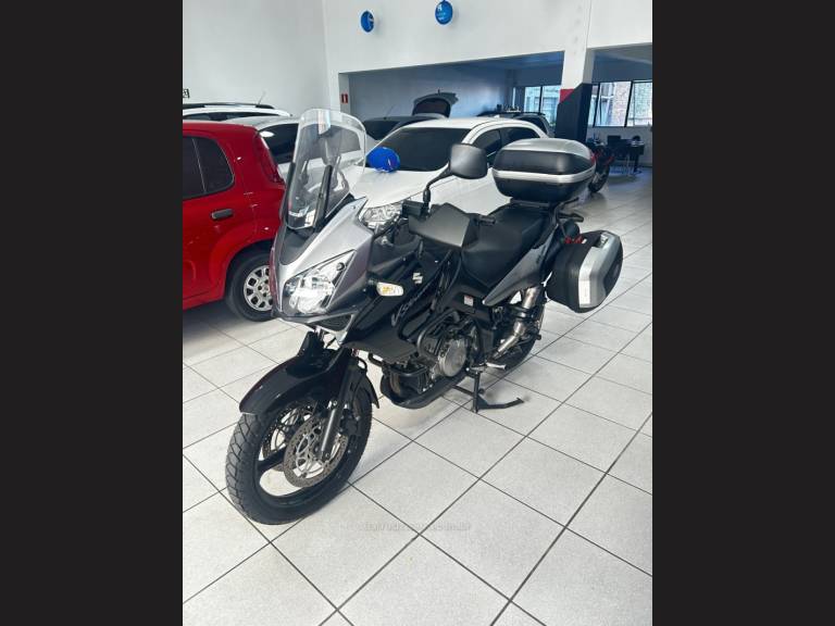 SUZUKI - V-STROM - 2008/2009 - Preta - R$ 36.900,00