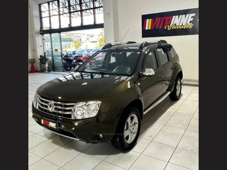 RENAULT - DUSTER - 2012/2013 - Verde - R$ 52.900,00