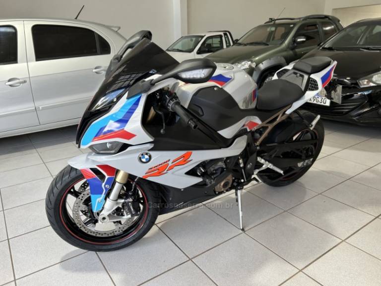 BMW - S 1000 - 2022/2022 - Prata - R$ 110.900,00
